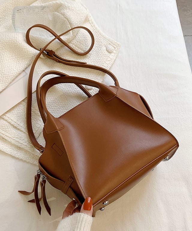 2wayイレギュラーロングファスナーキューブバッグ