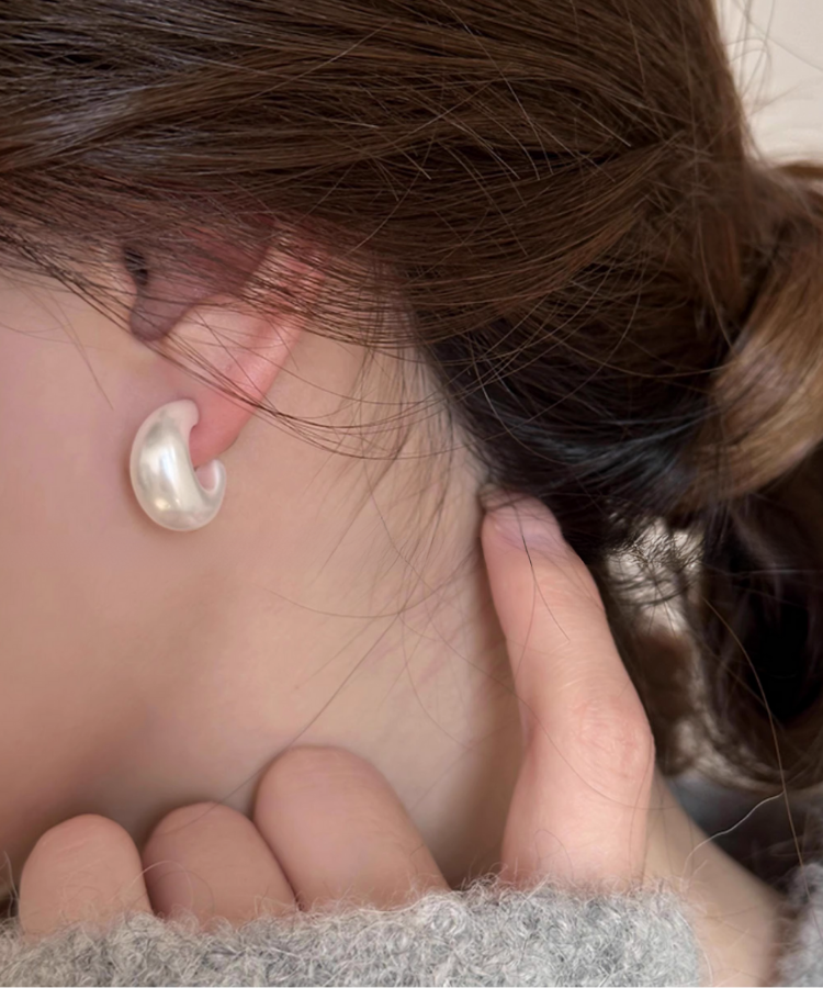 レトロCパールピアス