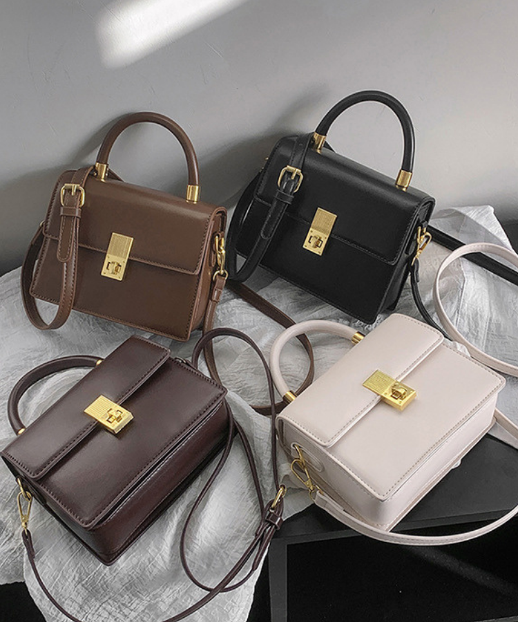 2wayゴールド金具スクエアバッグ