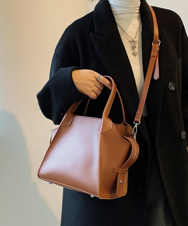 2wayイレギュラーロングファスナーキューブバッグ